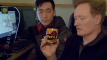 看看柯南·奥布莱恩访问韩国游戏咖啡馆时会发生什么